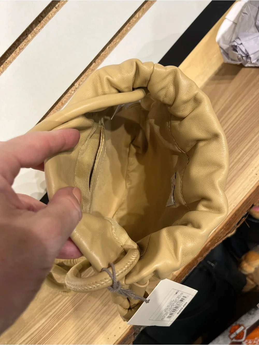 Faux leather slouchy drawstring crossbody bag - Picture 7 of 11